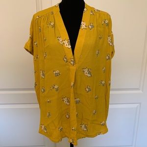 Short Sleeve Floral Top